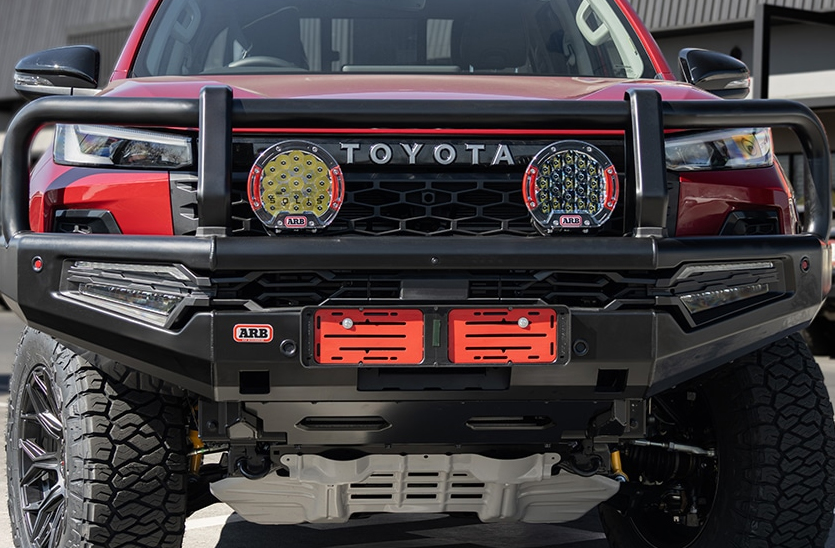 Toyota Hilux Travo 2026 MK2 Summit bar